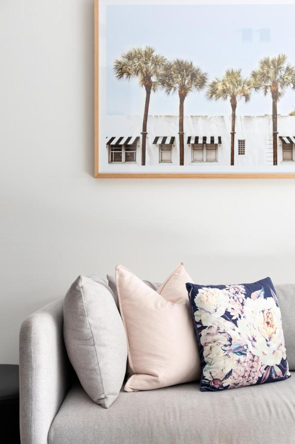 The Surry Apartments By Urban Rest Sydney Bagian luar foto