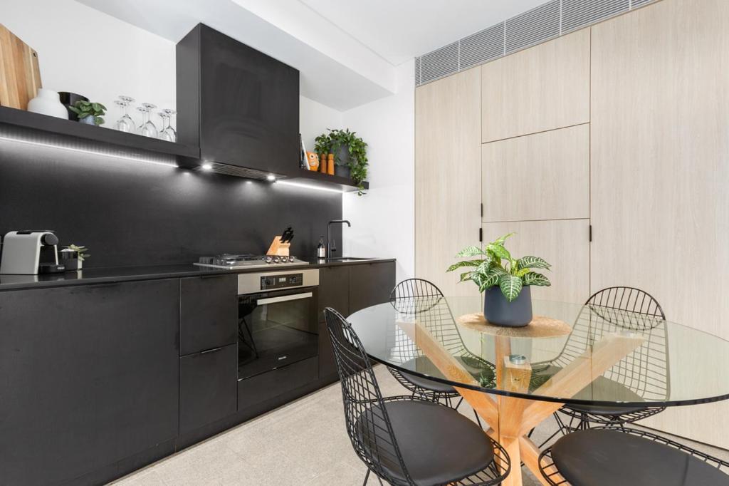 The Surry Apartments By Urban Rest Sydney Bagian luar foto